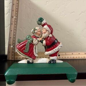 MIDWEST Santa & Mrs Claus Kissing Cast Iron Christmas Double Stocking Holder